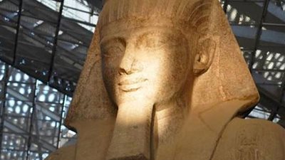 الشمس لا تخطئ موعدها على وجه رمسيس الثاني.. مصر تستعد لظاهرة فريدة بمعبد أبو سمبل