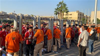 تشديدات أمنية مكثفة لتأمين قمة الأهلي والاتحاد في ستاد القاهرة
