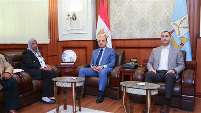  محافظ كفر الشيخ يبحث مع الهيئة المصرية العامة للمساحة تنفيذ مشروع “دليل أملاك الدولة
