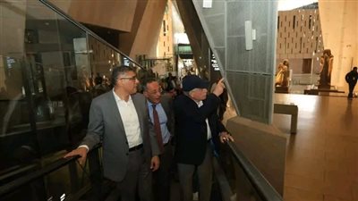 محافظ الجيزة يستقبل مستشار رئيس الجمهورية لمتابعة الاستعدادات للمتحف المصري الكبير 