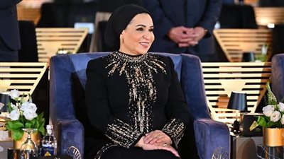 رمزية الزي ورسائل القوة الناعمة.. كيف خطفت السيدة الأولى الأنظار في ليلة التاريخ