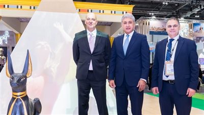 وزير السياحة والآثار يفتتح الجناح المصري المُشارك في بورصة لندن الدولية للسياحة 