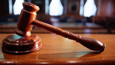 إحالة أب لمحكمة الجنايات بتهمة الشروع في قتل 3 أشخاص بينهم صغير بالشيخ زايد