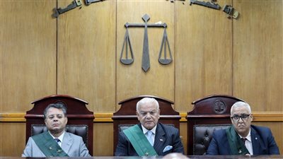 تأييد سجن محاميين بالنقض 7 سنوات بتهمة تزوير توكيلات وإيصالات أمانة