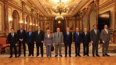 رئيس هيئة قضايا الدولة يهنئ رئيس مجلس الشيوخ المنتخب ويؤكد التعاون المشترك
