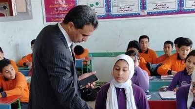 وكيل تعليم كفرالشيخ يتفقد مدارس إدارة بلطيم ويتابع انضباط العملية التعليمية 