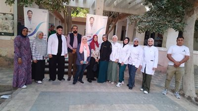 قافلة طبية لعلاج الأسنان لطلاب المدارس بوحدة الجبلايات بالقطاع الريفي بالسويس 