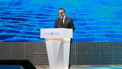 وزير الصحة: الاستثمار في الشباب مفتاح تطوير نظام صحي مبتكر ومستدام