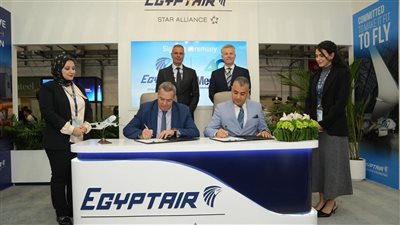 مصر للطيران توقّع بروتوكول لتعزيز منظومة الأمن والسلامة التشغيلية