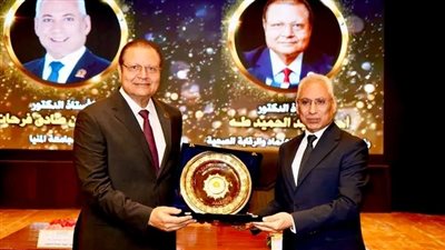 رئيس هيئة الاعتماد والرقابة الصحية يبحث مع رئيس جامعة المنيا سبل تعزيز التعاون المشترك 