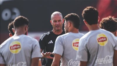 توروب يجهّز الشناوي للعودة في الأهلي.. ومصير المشاركة مرتبط بقرار الانضباط