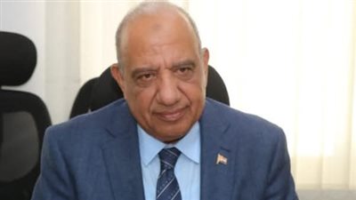 وزير الكهرباء يشهد توقيع اتفاقية مصرية - صينية لتوطين صناعة الخلايا الشمسية