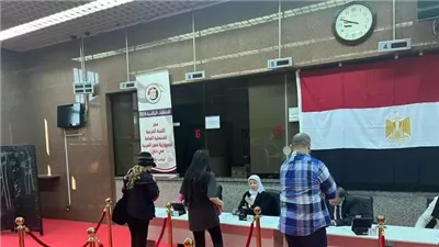 تواصل تصويت الجالية المصرية بالكويت في ثاني أيام جولة إعادة المرحلة الثانية بمجلس النواب