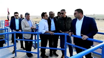 وزير الإسكان ومحافظ الفيوم يختتمان جولتهما بتفقد محطتي معالجة 