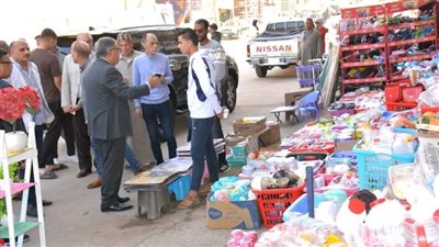 محافظ الدقهلية: اتخاذ الإجراءات القانونية اللازمة لفرض غرامة يومية على اشغالات المحلات