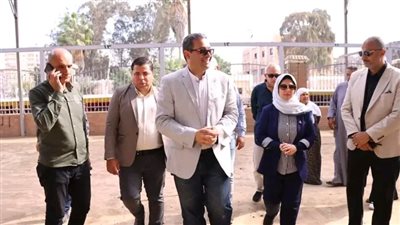 محافظ دمياط يتابع الموقف التنفيذي بسوق فارسكور 