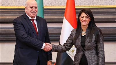 مصر والجزائر تعززان شراكتهما الاقتصادية عبر اجتماعات اللجنة العليا المشتركة