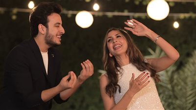بالصور.. جنات والحسن عادل ينتهيان من تصوير كليب 