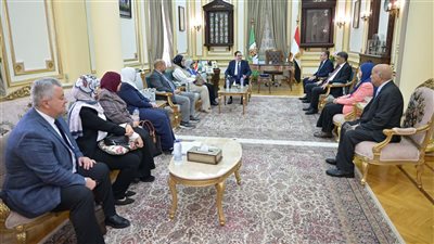 رئيس جامعة القاهرة يؤكد دعم المعهد القومي للأورام لتحقيق الاعتماد المؤسسي الكامل