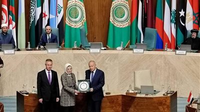 الجامعة العربية تكرم الهلال الأحمر المصري لدعمه المستمر للشعب الفلسطيني في غزة