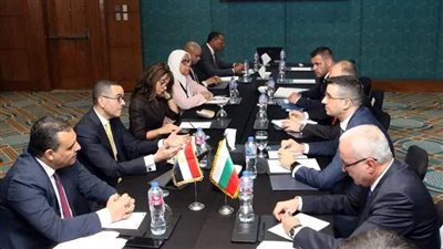 وزير الاستثمار يلتقي وزير الاقتصاد بجمهورية بلغاريا لبحث سبل تعزيز العلاقات الاقتصادية