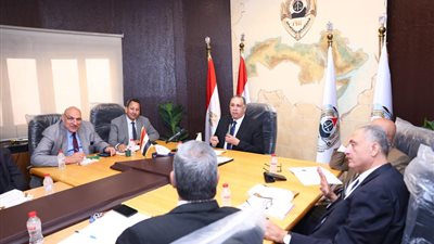 تفاصيل اجتماع نقيب المحامين بأعضاء مجلس النقابة العامة
