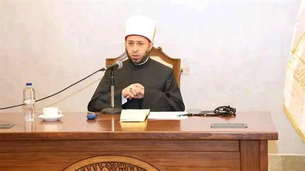 خلف الحدث